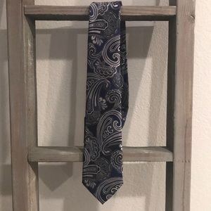 NWT Hisdern Paisley Print Tie